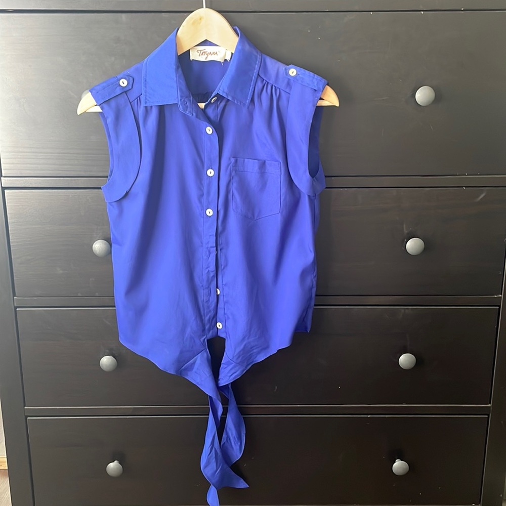 Tatyana Button Down Tie Front Crop Top